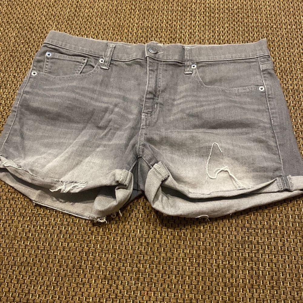 Gap Gray Slime Jean Shorts Sz 31r
